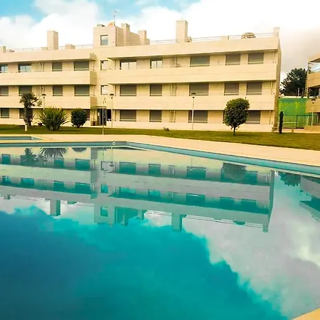 Beach Front Apartment - With Swimming Pool, Barbecue And Tennis Court! Viana do Castelo Exterior photo
