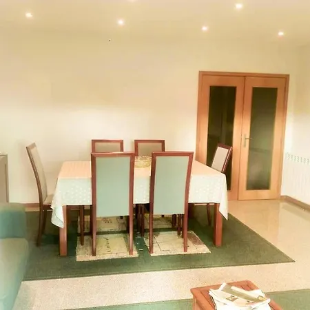 Beach Front Apartment - With Swimming Pool, Barbecue And Tennis Court! Viana do Castelo Exterior photo